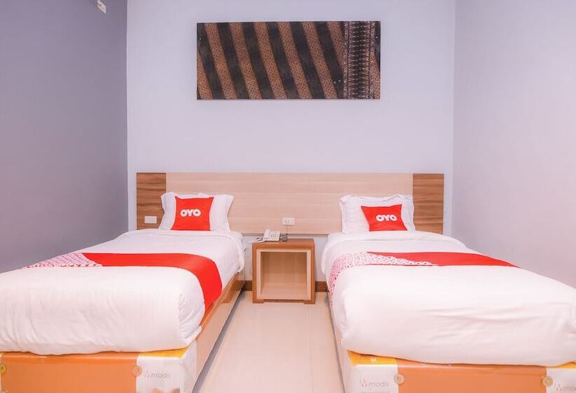 בית מלון כפרי Oyo 1630  Syariah Ring Road