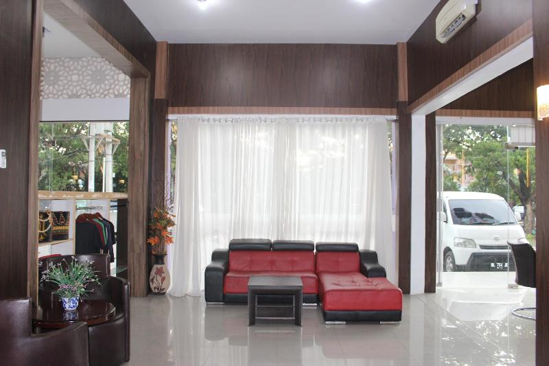 בית מלון כפרי Oyo 1630  Syariah Ring Road