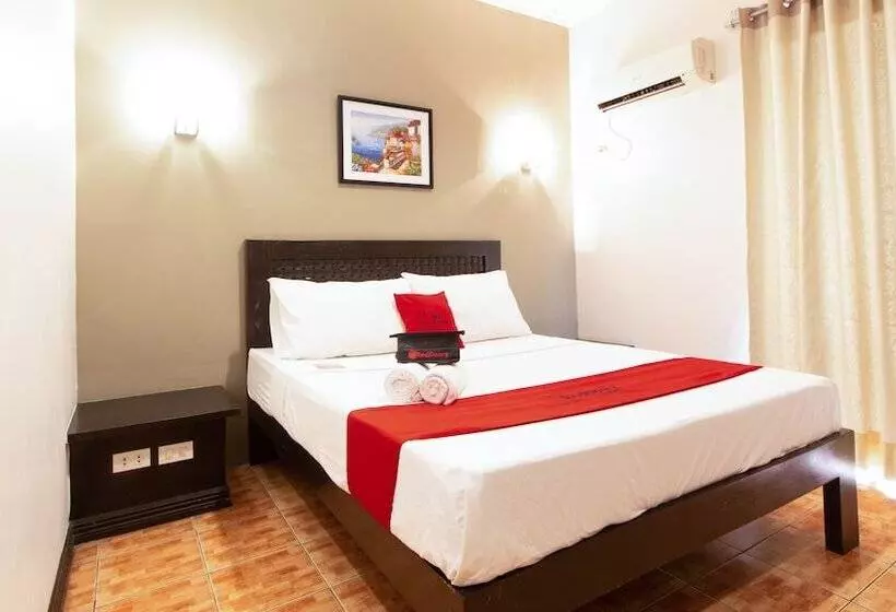 ホテル Reddoorz @ Km 50 Aguinaldo Highway Tagaytay