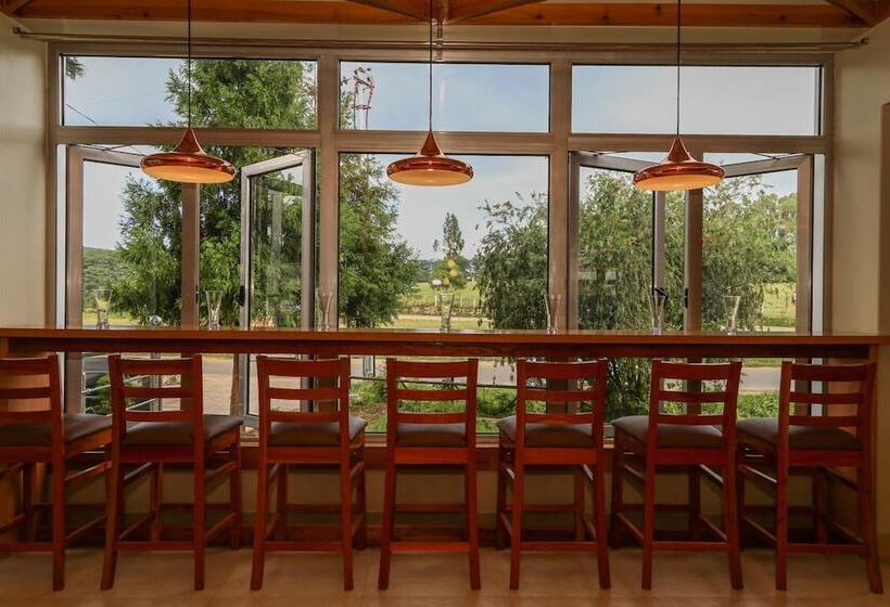 호텔 The Golf Retreat Shillong