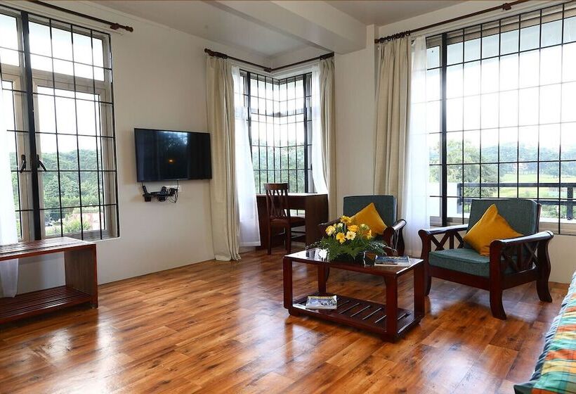 호텔 The Golf Retreat Shillong