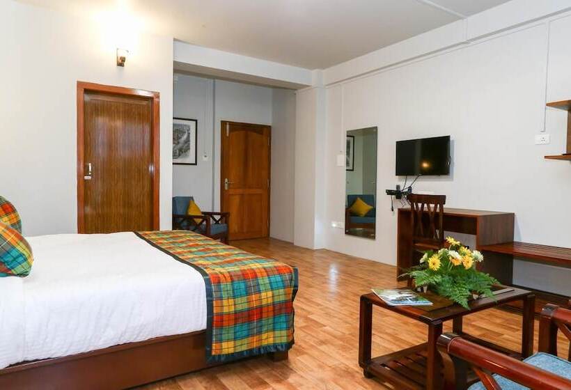 호텔 The Golf Retreat Shillong