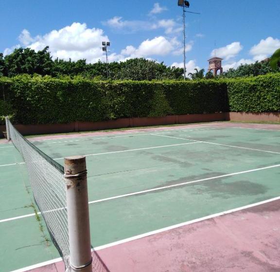 هتل Buganvilla 340 Suites In Shared Vip Apartment