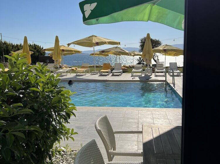 هتل Life Point Boutique