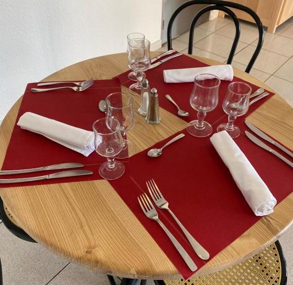 هتل Restaurant Olympe