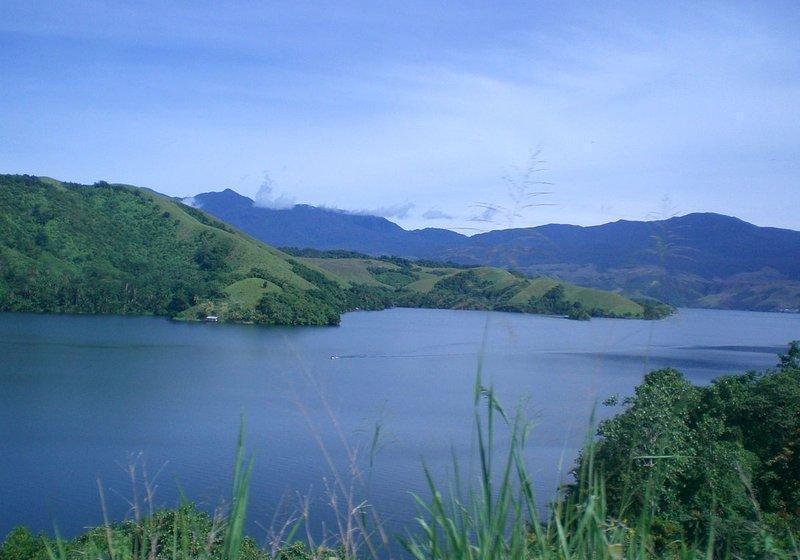 בית מלון כפרי Suni Sentani   Managed By East Season