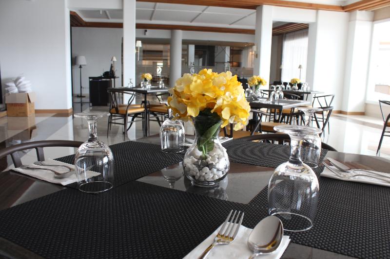 בית מלון כפרי Suni Sentani   Managed By East Season