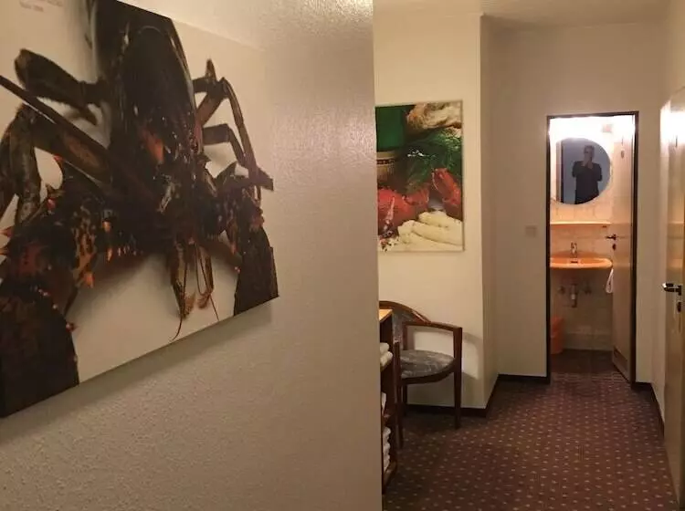 Majatalo Gasthaus Nobel Moordeich