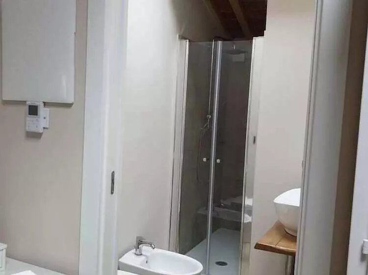 تختخواب و صبحانه Il Tiglio Jacuzzi&sauna