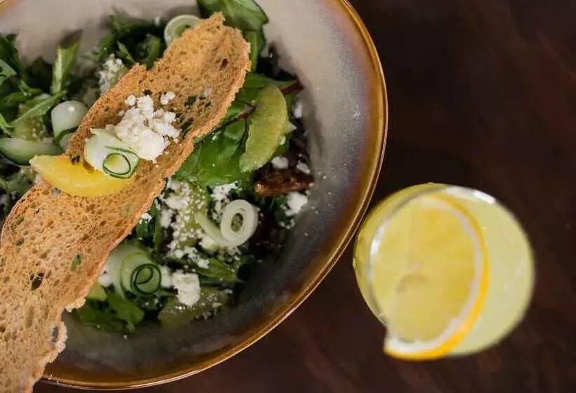 ホテル Doubletree By Hilton Celaya