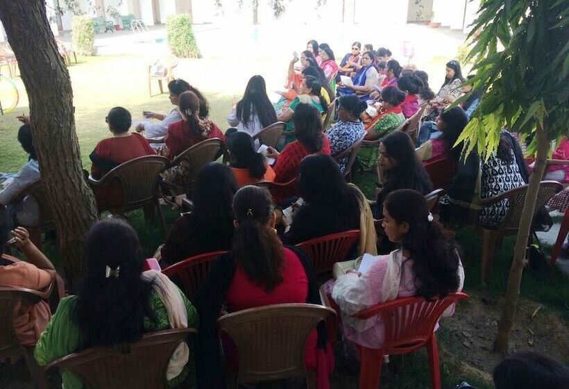 هتل Estate Paradiso Jaipur