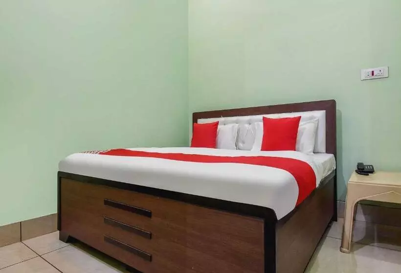 Hotelli Flagship New Vatika Guest House