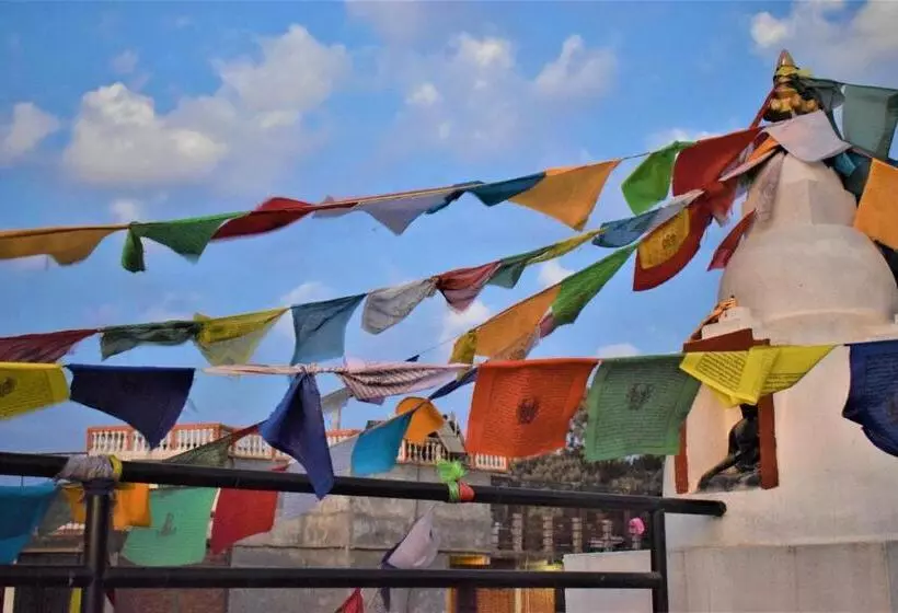 پانسیون Berg House Cafe And