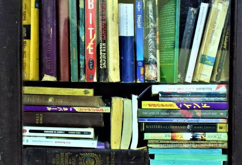 پانسیون Berg House Cafe And