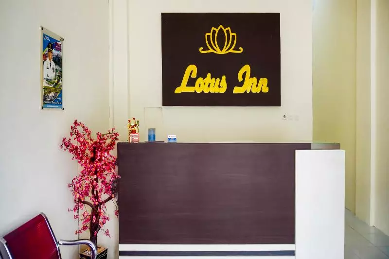 هتل Oyo 1192 Lotus Inn