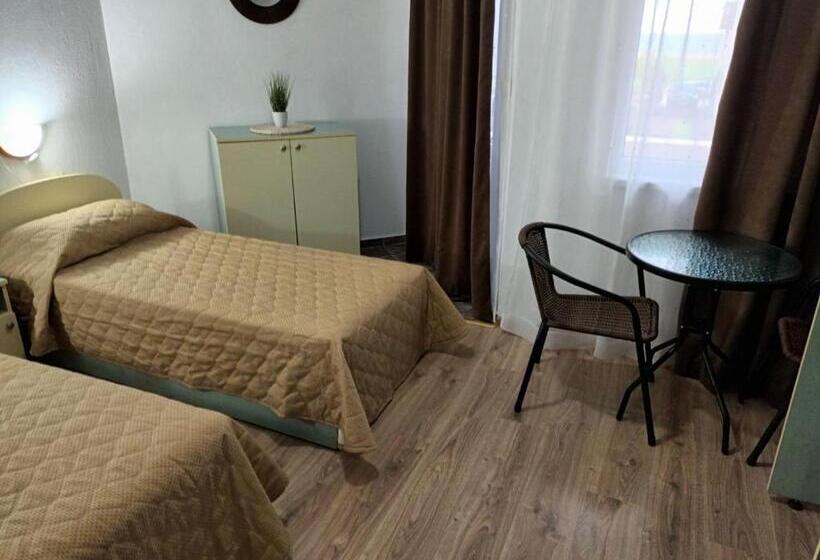پانسیون Guest House Alkor