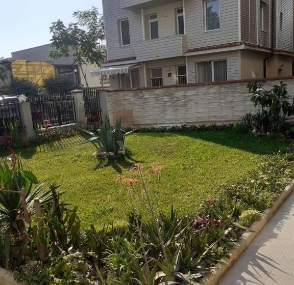 پانسیون Guest House Alkor