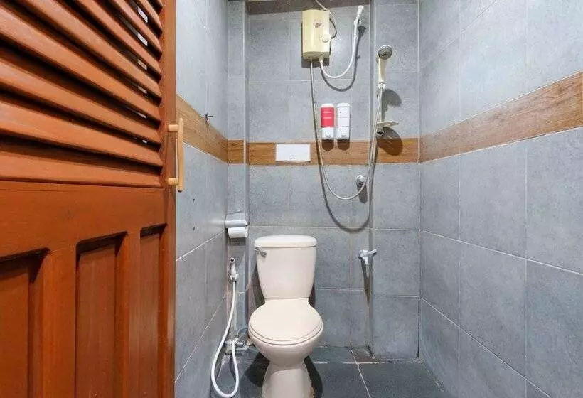 Retkeilymaja Reddoorz Premium @ Abueg Road Extension