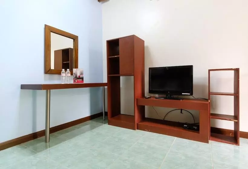 Retkeilymaja Reddoorz Premium @ Abueg Road Extension