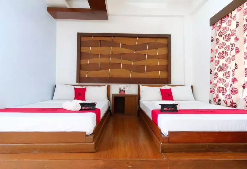 Retkeilymaja Reddoorz Premium @ Abueg Road Extension