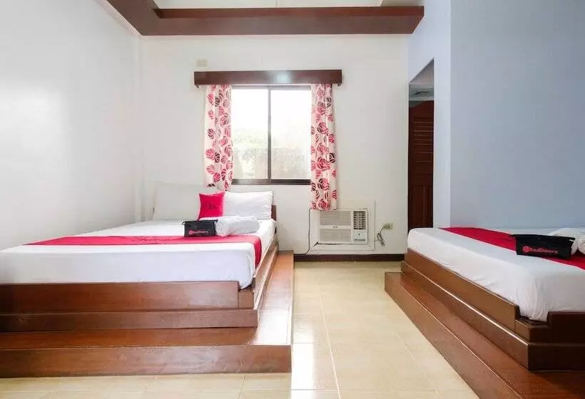 Retkeilymaja Reddoorz Premium @ Abueg Road Extension