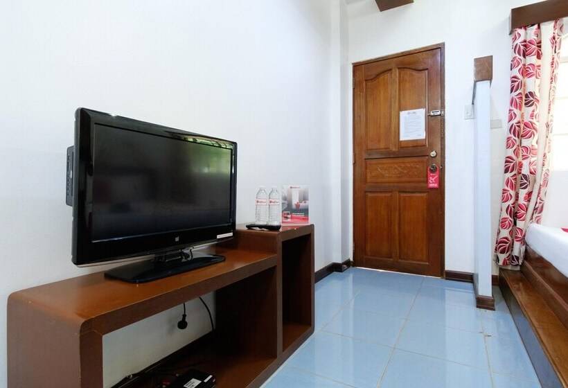 Szálló Reddoorz Premium @ Abueg Road Extension