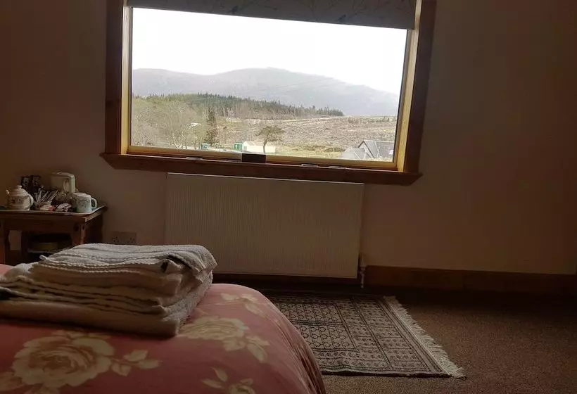 Altnaharra B&b
