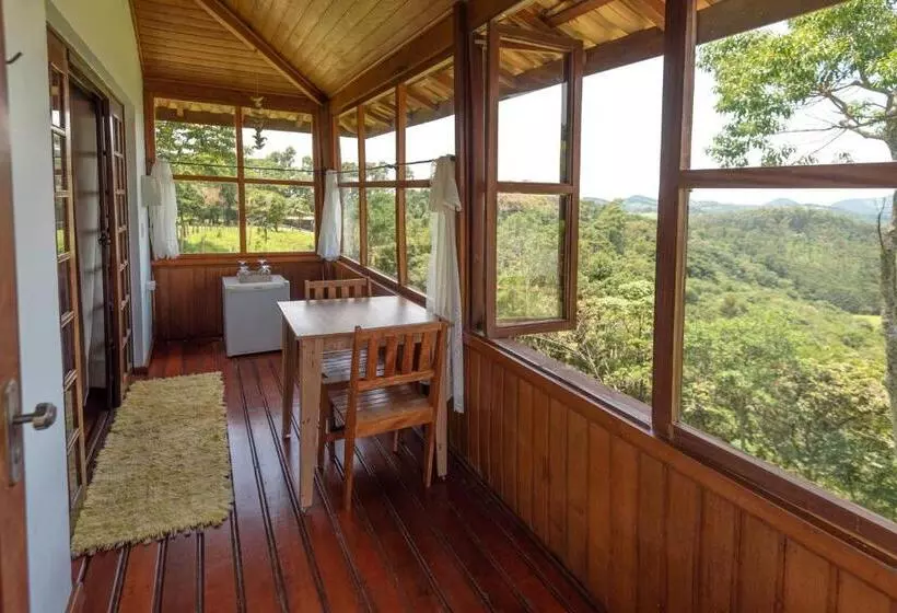 Hotelli Pousada Serra Vista