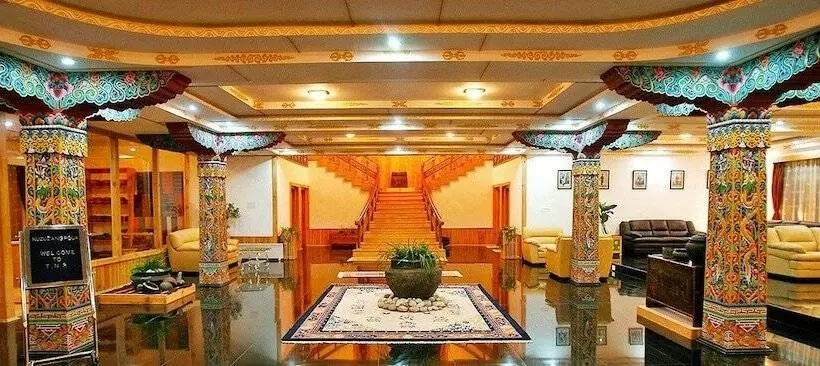هتل Tashi Namgay Grand
