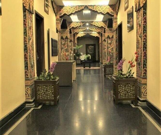 فندق Tashi Namgay Grand