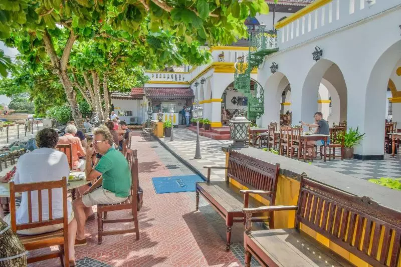 ホテル Tembo Palace