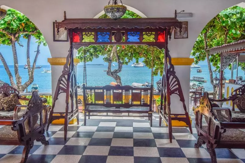 ホテル Tembo Palace