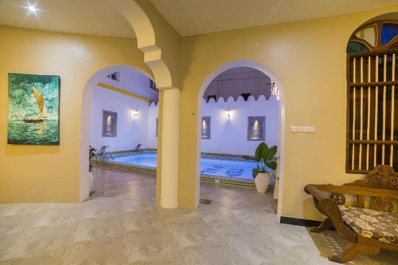 בית מלון כפרי Tembo Palace