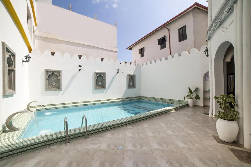 בית מלון כפרי Tembo Palace