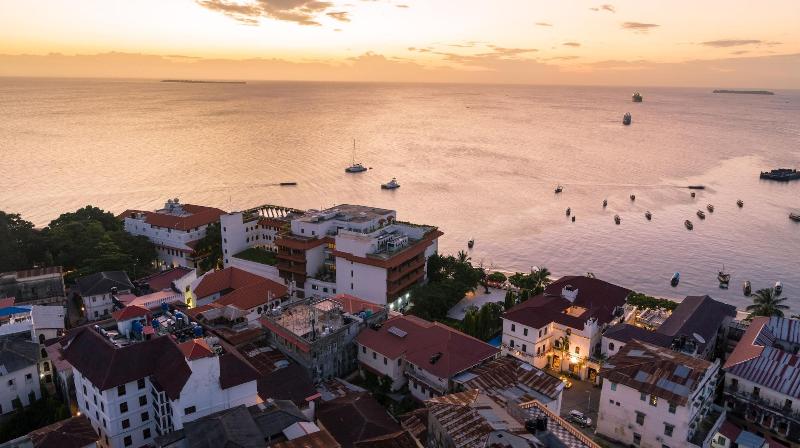 בית מלון כפרי Tembo Palace