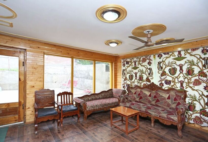 Oyo 9083 Hotel New Tourist Palace