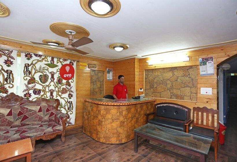 Oyo 9083 Hotel New Tourist Palace