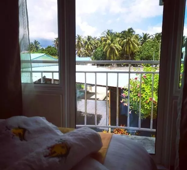 پانسیون Mirian Sky