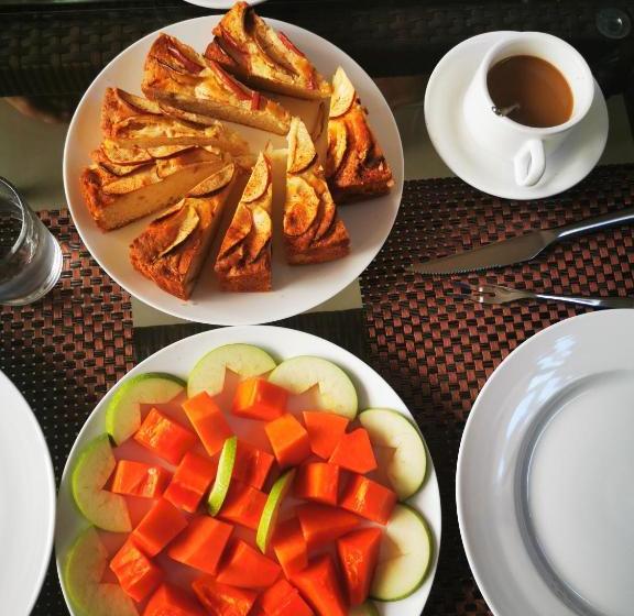 پانسیون Mirian Sky