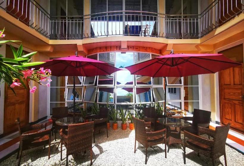 پانسیون Mirian Sky