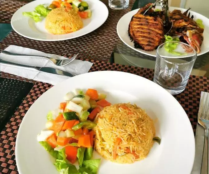 پانسیون Mirian Sky