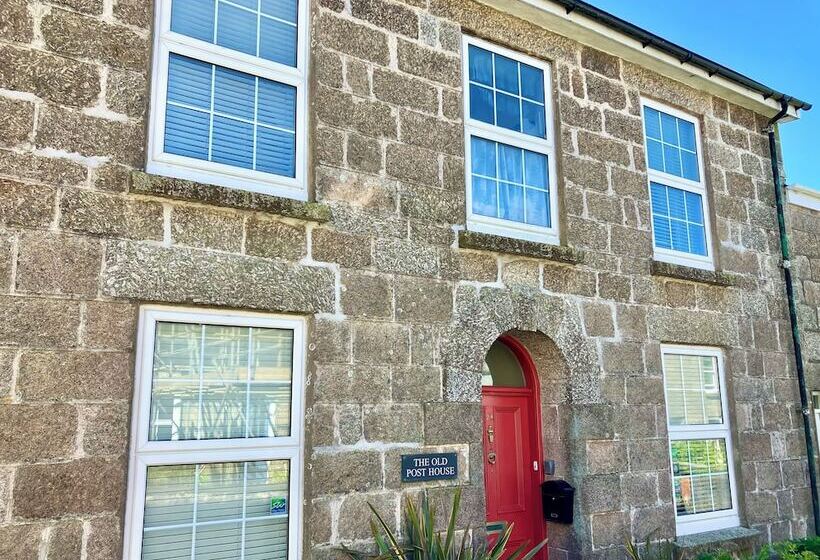 The Old Post House B&b