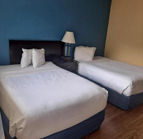 בית מלון כפרי Days Inn By Wyndham Gainesville University