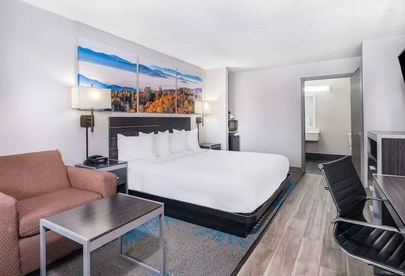 בית מלון כפרי Days Inn By Wyndham Hamilton