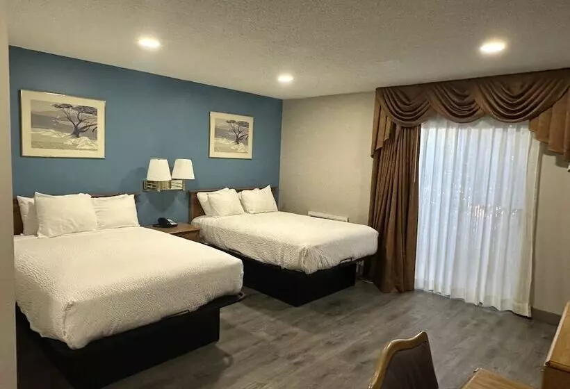هتل Days Inn By Wyndham Medford