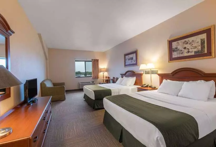 هتل Days Inn By Wyndham Mitchell Sd