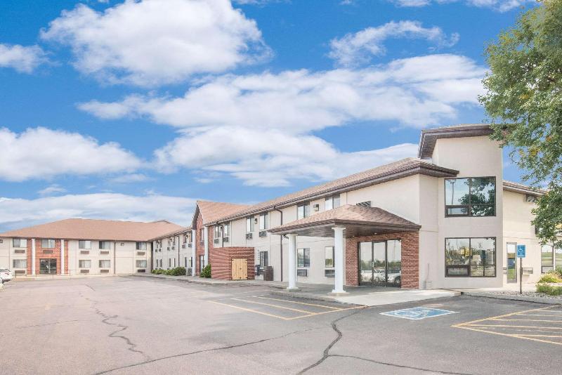 Hotelli Days Inn By Wyndham Mitchell Sd