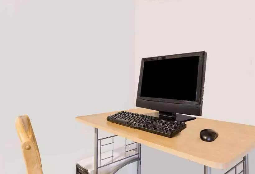 酒店 Days Inn By Wyndham Ocean Shores