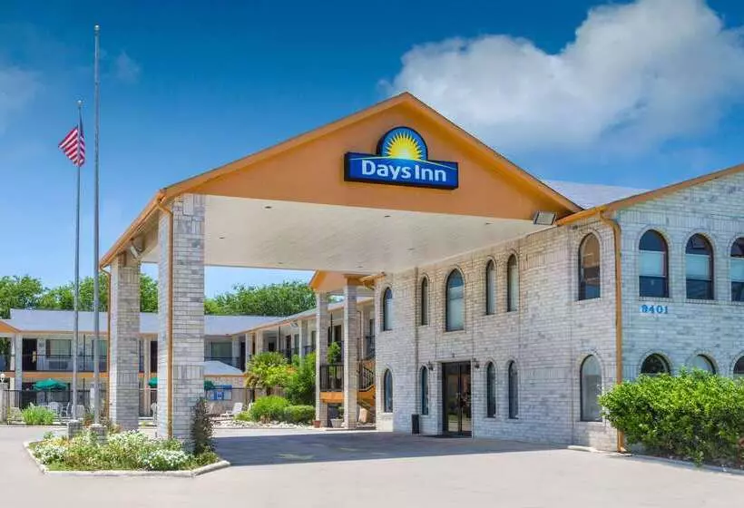 Hotelli Days Inn Windcrest By Wyndham San Antonio