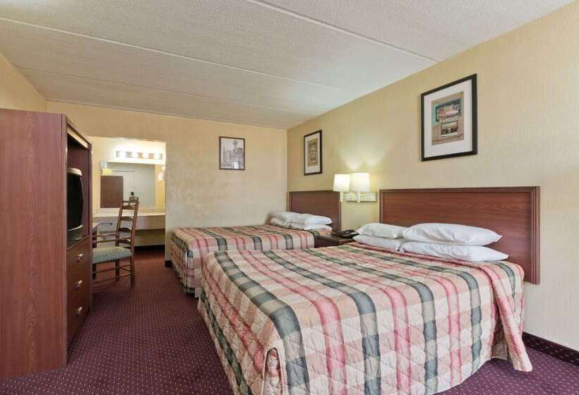 בית מלון כפרי Knights Inn Brenham